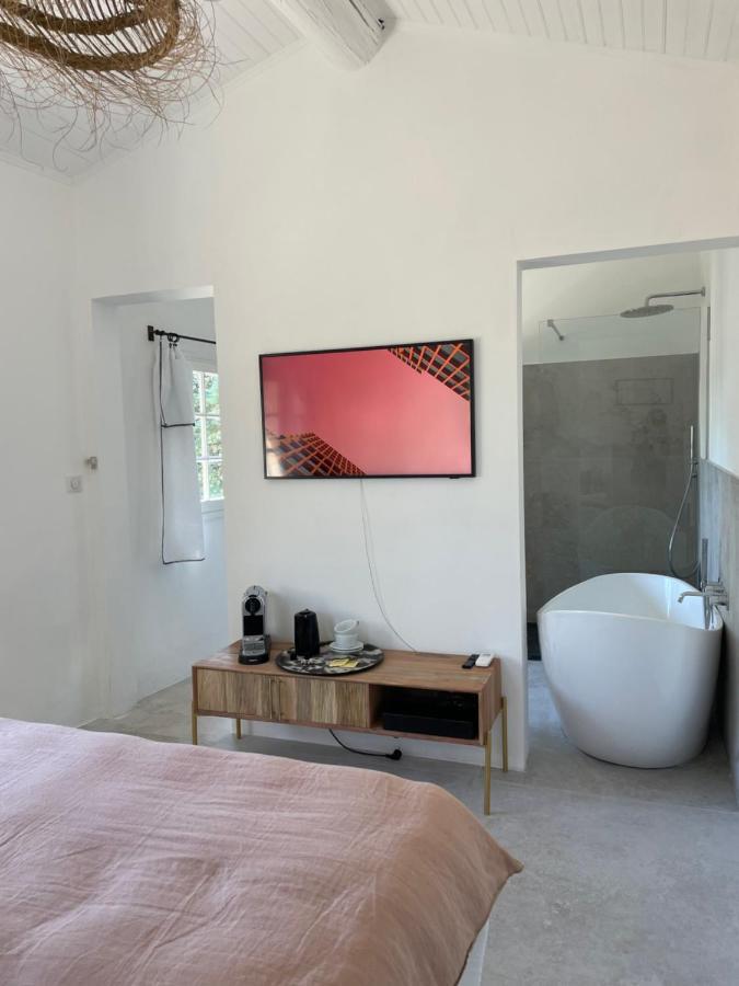 Bed and breakfast Mas Des Alpilles